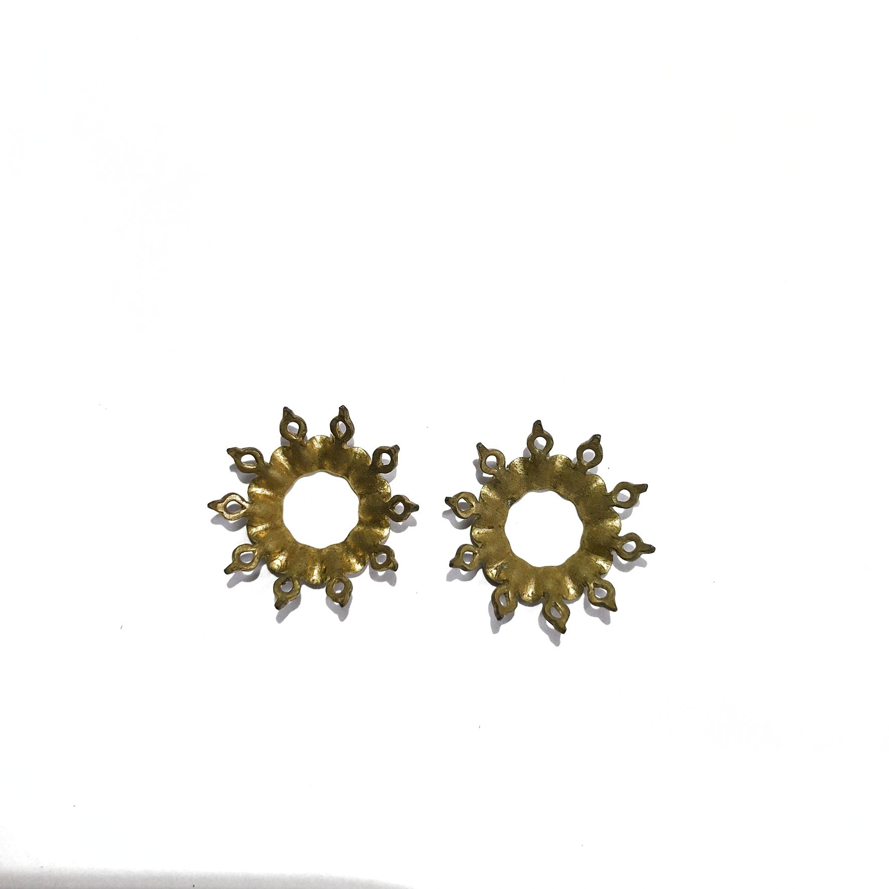 Amati AMATI MODELLISMO Coppia Ornamenti Fregi Ottone Corona 17x5 mm 364521/11 